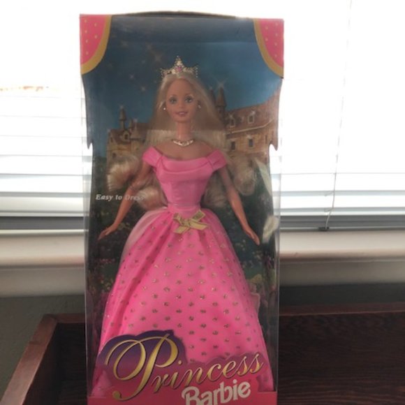 Princess Barbie, new in box - Picture 3 of 3